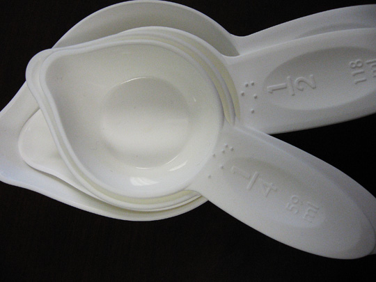 measuring cups