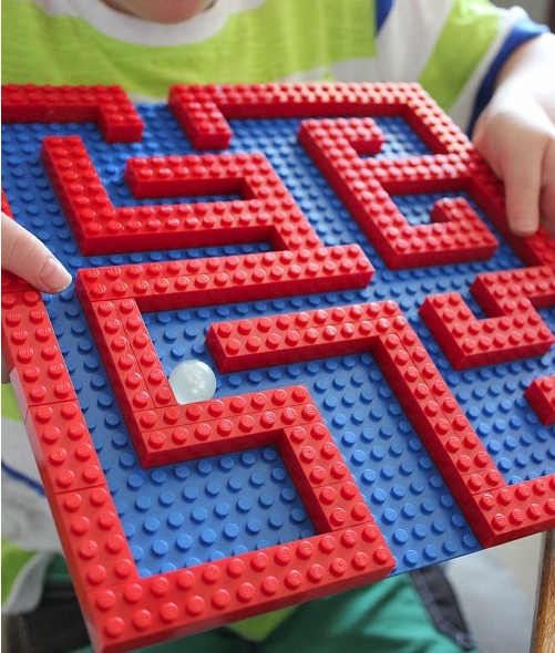Photo of a red and blue lego maze
